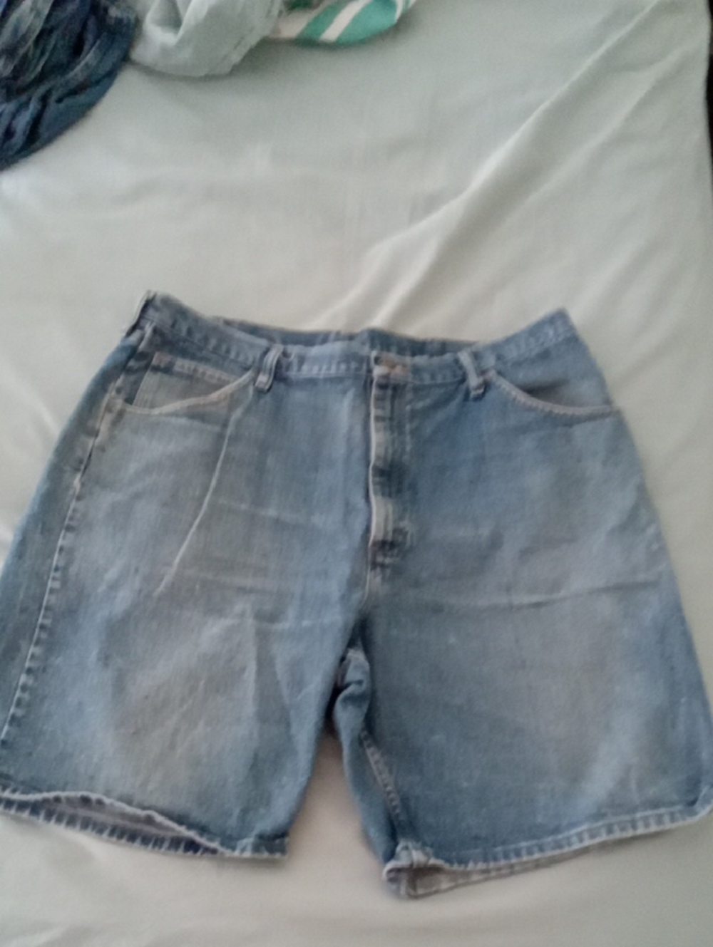 Classic Wrangler Denim Shorts Sz 40 Excellent Condition